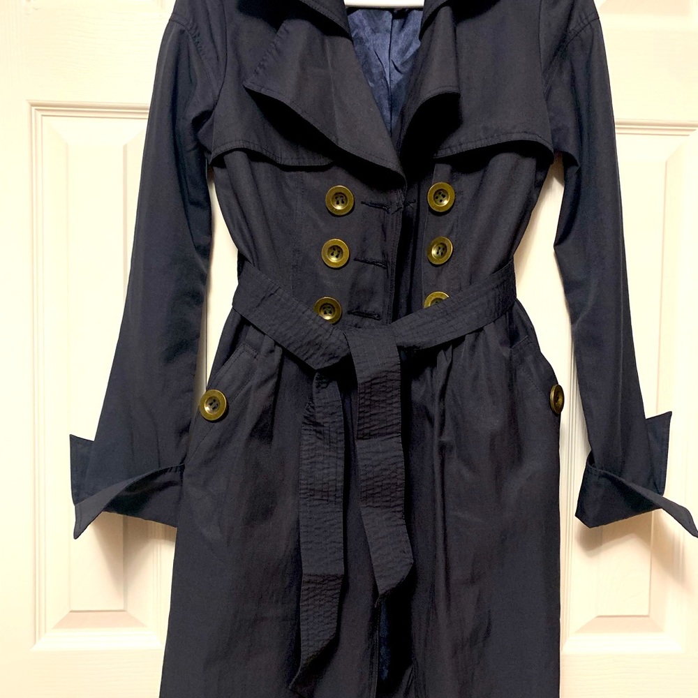 Dress coat 🧥 - Picture 2 of 8